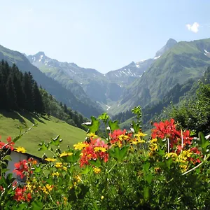 ferienparadies-spielmannsau.com-bavaria.com/
