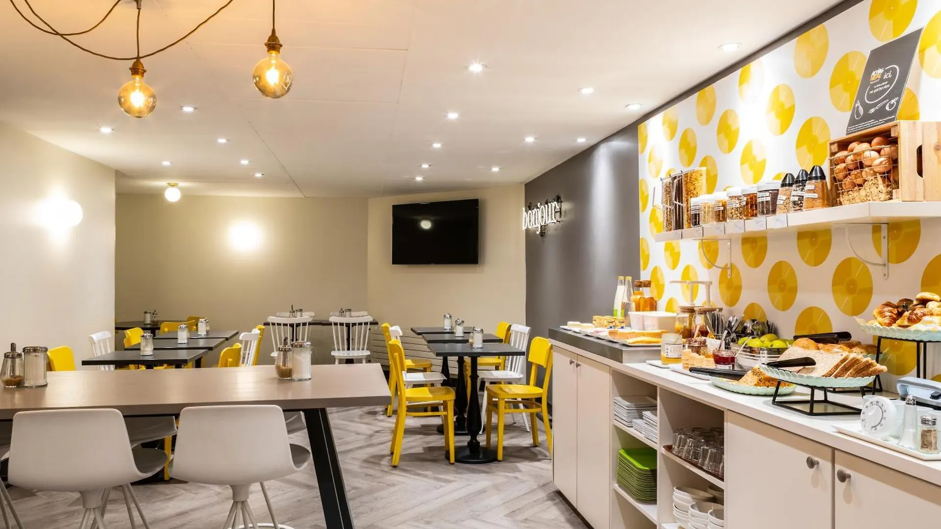 Ibis Styles Paris 15 Lecourbe Hotel