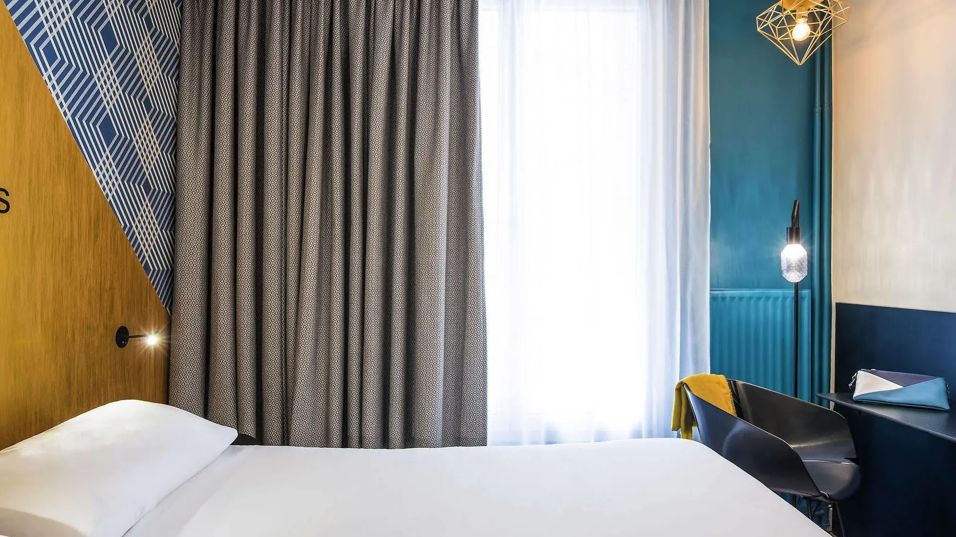 Ibis Styles Paris 15 Lecourbe Hotel 3*,