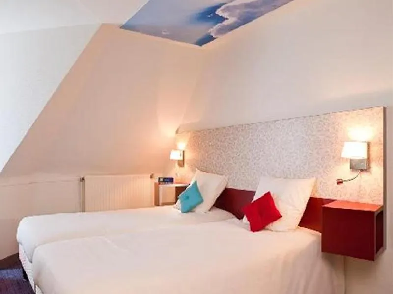 Ibis Styles Paris 15 Lecourbe Hotel