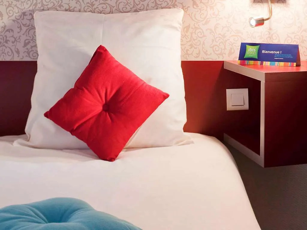 Ibis Styles Paris 15 Lecourbe Hotel 3*,